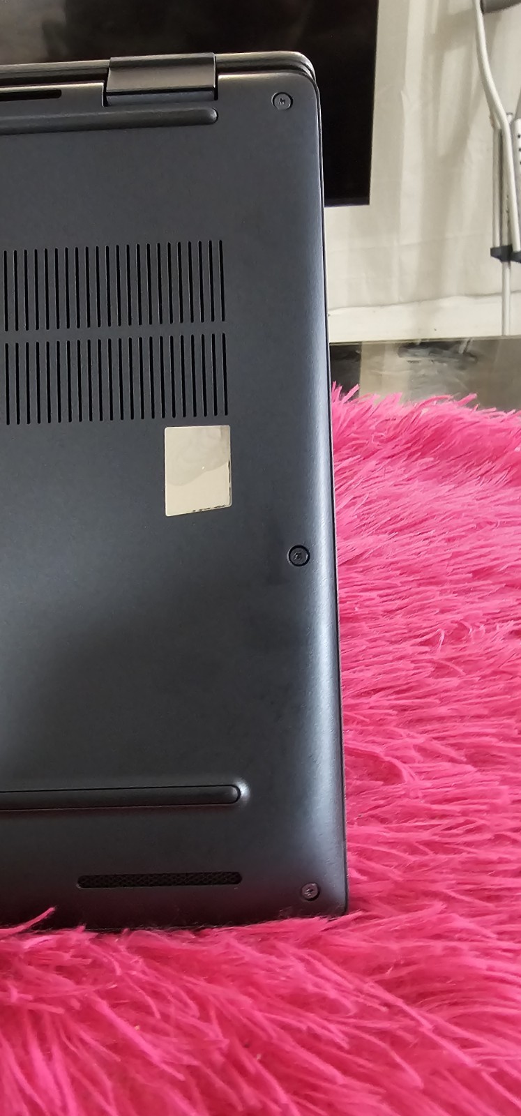 Dell Latitude 7440 14in i7-1365U 32GB 512GB SSD Windows 10 Pro Gray