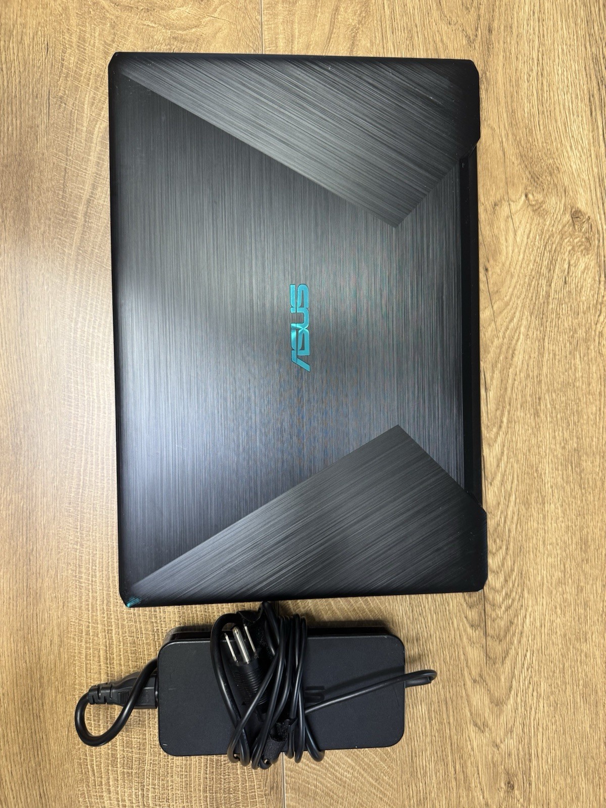 ASUS VivoBook X570DD Gaming Laptop Ryzen 5 GTX 1050 8GB RAM 1.3TB Windows 11