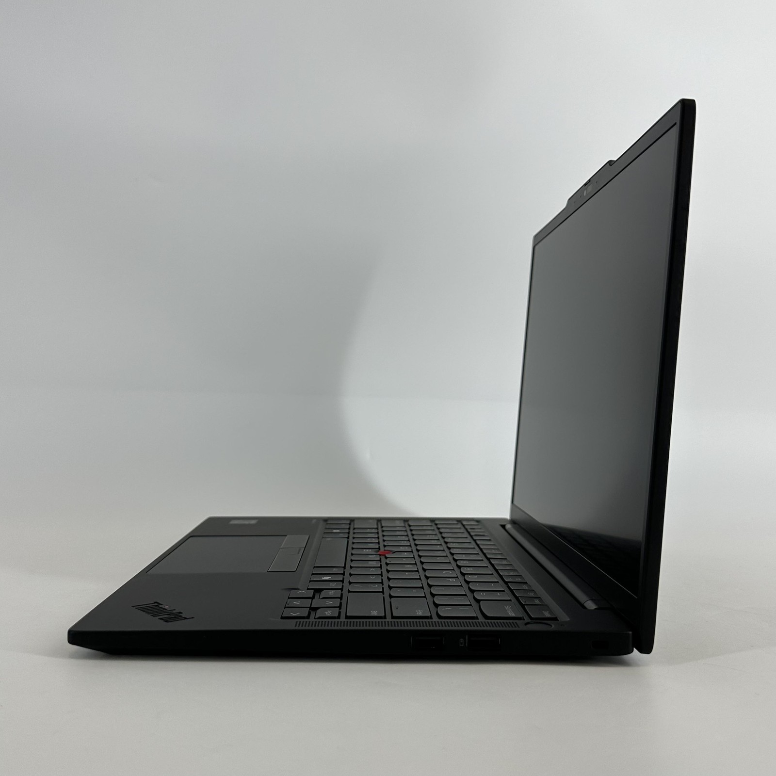 Lenovo ThinkPad T14s Gen 6 FHD+ TOUCH 3.24 GHz Snapdragon X Plus 16GB 1TB SSD