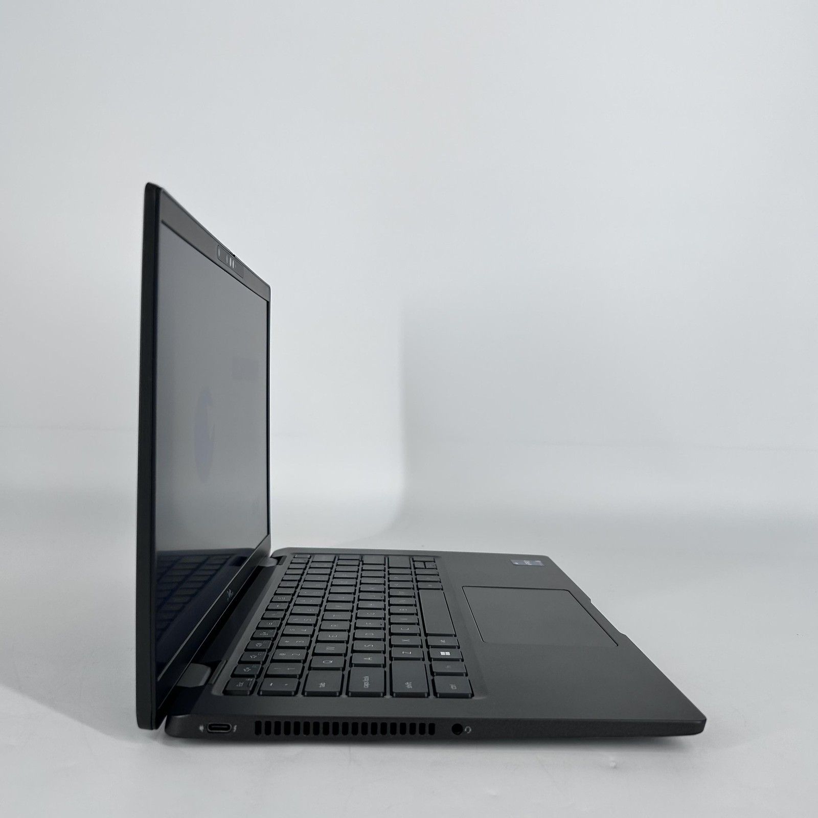 Dell Latitude 7430 14 Black FHD 1.6 GHz i5-1245U 16GB 512GB SSD Very Good