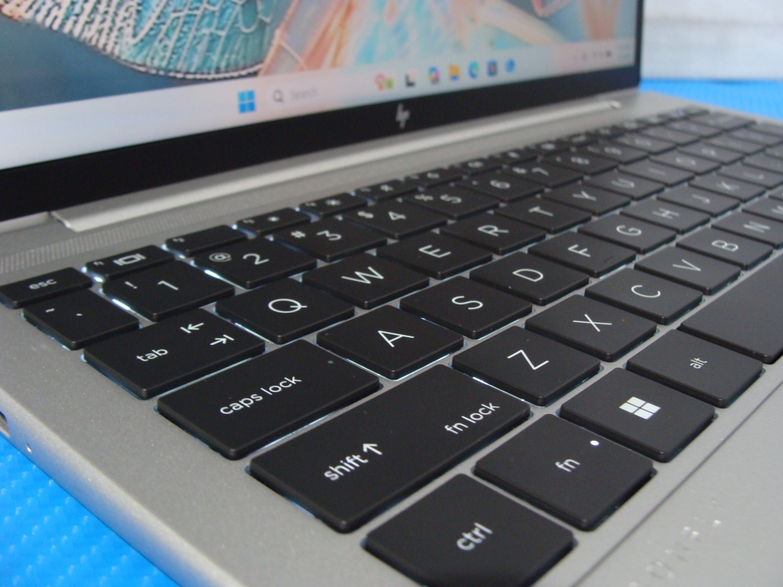 HP Elite Dragonfly G3 13.5″FHD+ vPro i7-1265U 1.8GHz 16Gb 512GB SSD Win11Pro +PA