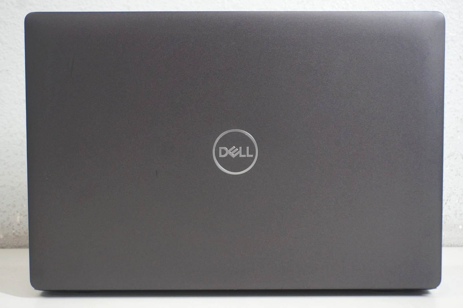 Dell Latitude 5400 – Intel Core i5-8365U @1.60GHz 8GB RAM – No HD/No OS