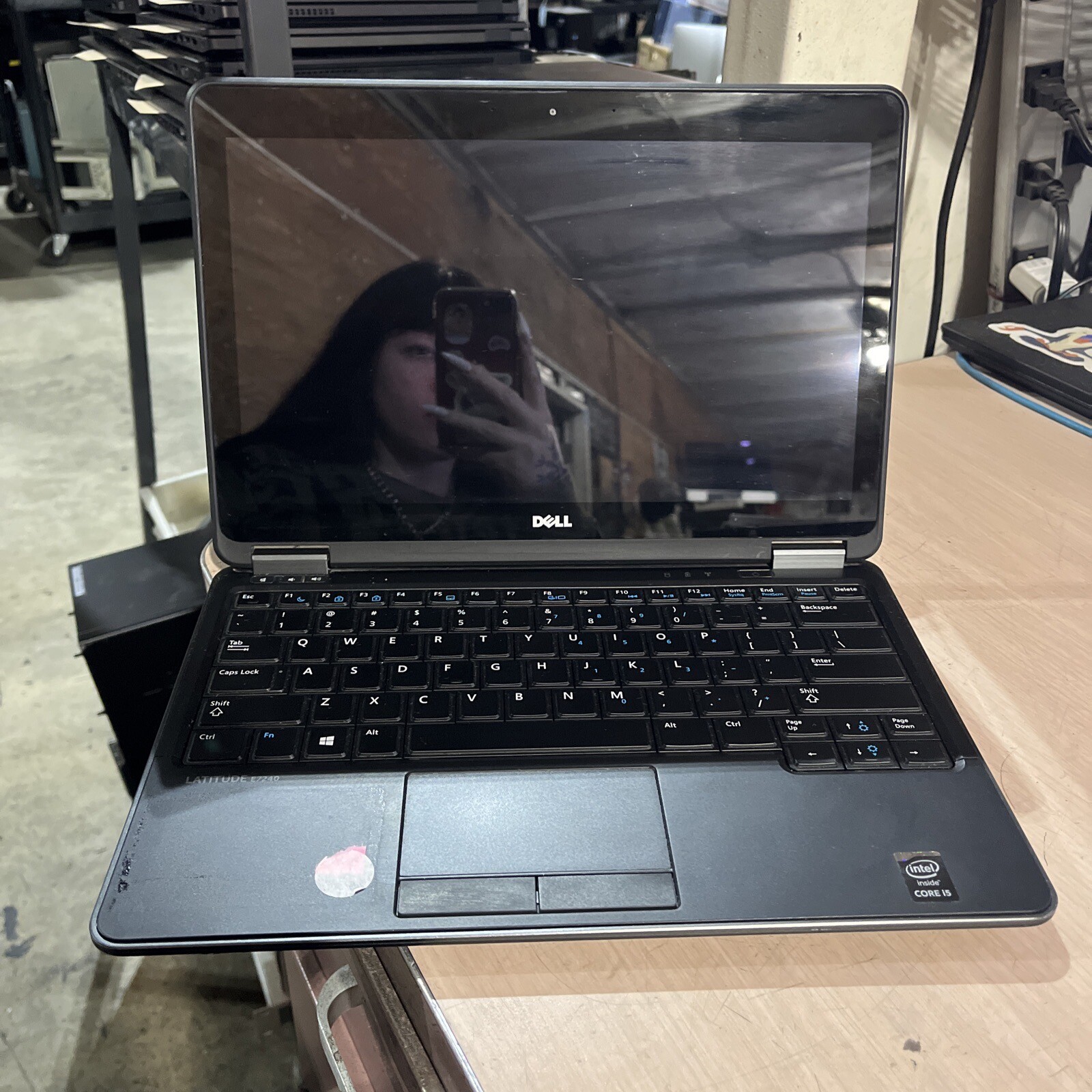 DELL LATITUDE E7240 INTEL CORE I5-4210U 1.70GHZ 8GB RAM NO HD