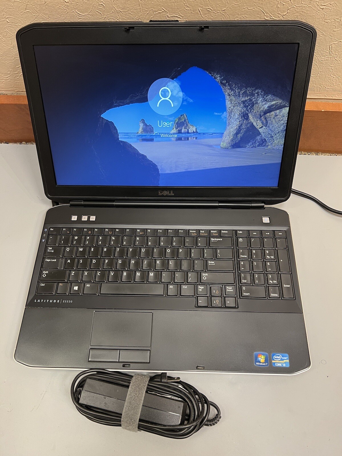 Dell Latitude E5530 15.6″ Intel Core i3-2328M 4GB RAM 120GB SSD WI-FI WIN 10