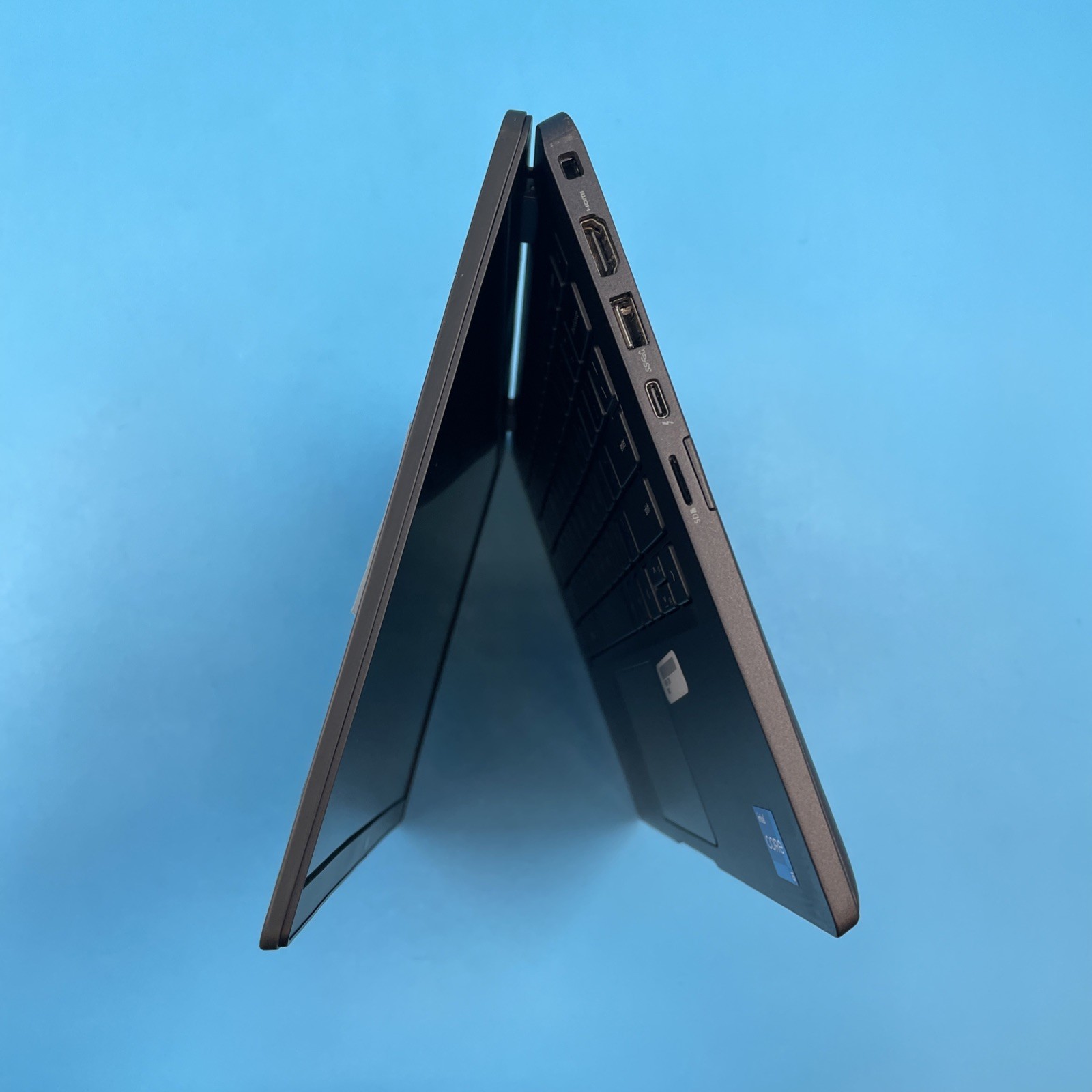 Dell Latitude 7320 | i5-1135G7 | 8GB RAM | NO DRIVE | NO OS | NO BATTERY | L306