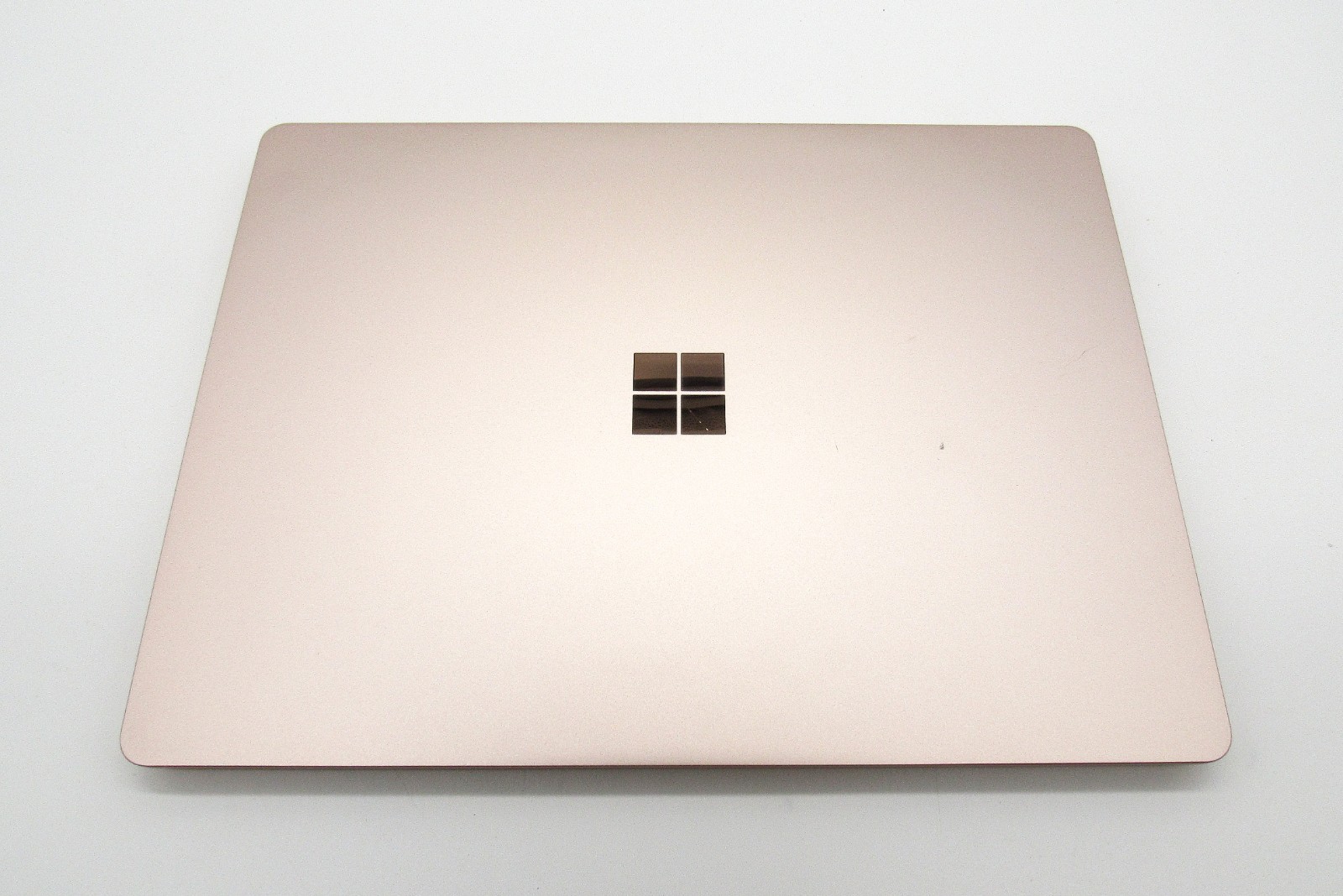 Microsoft Surface Laptop Go 12.4″ i5-1035G1 8GB RAM 128GB SSD Rose Gold + Charge