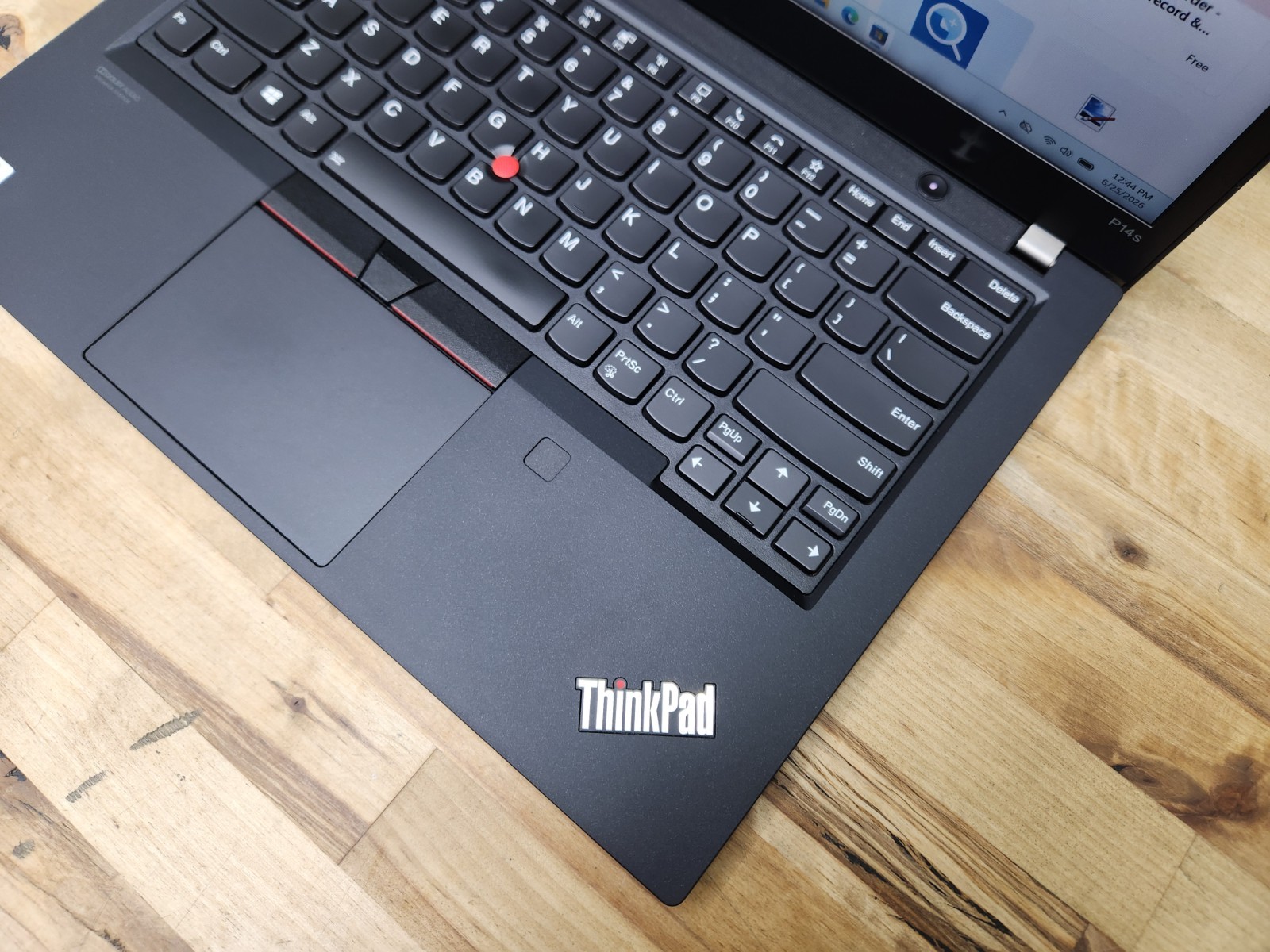 Lenovo ThinkPad P14s 14″ FHD i7-10610U 16GB 256GB SSD P520 GPU EXCELLENT BATT~
