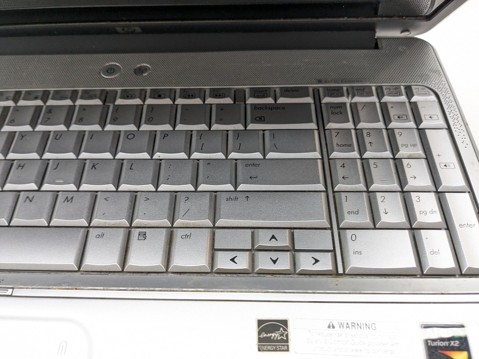 HP g60-243cl Notebook Pc Laptop SILVER For Parts 16″ Diagonal