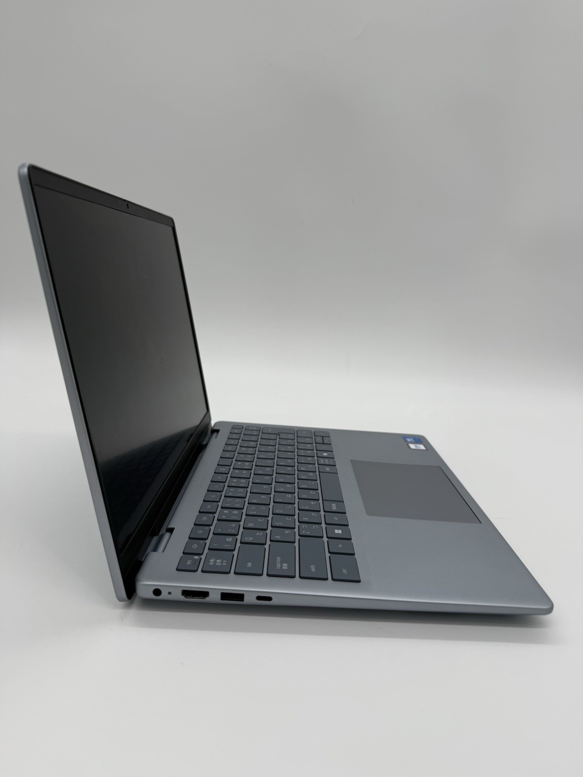 Dell inspiron 14 5440 14″ Core 7 150U 1.8GHz 16GB RAM 1TB SSD English + Japanese