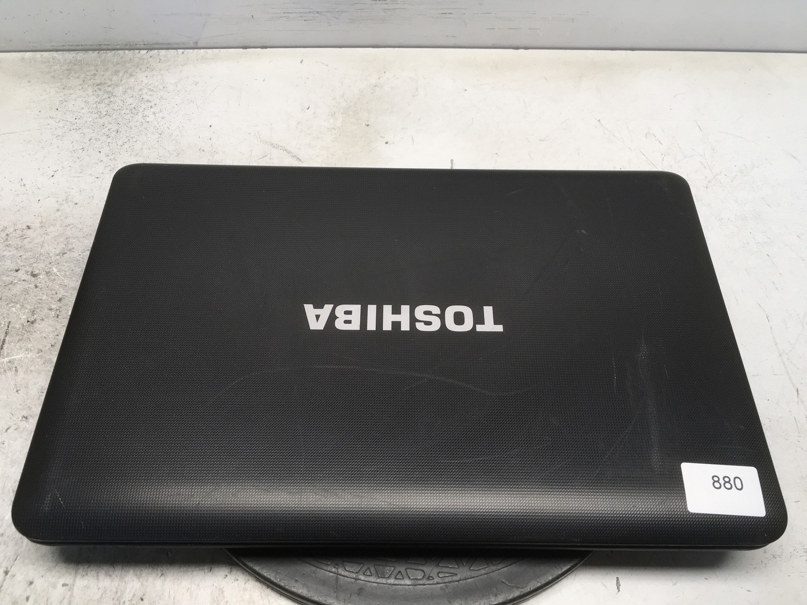Toshiba Satellite C655-S5125 Intel Celeron 925 2.3GHz 2 GB NO HDD No Batt