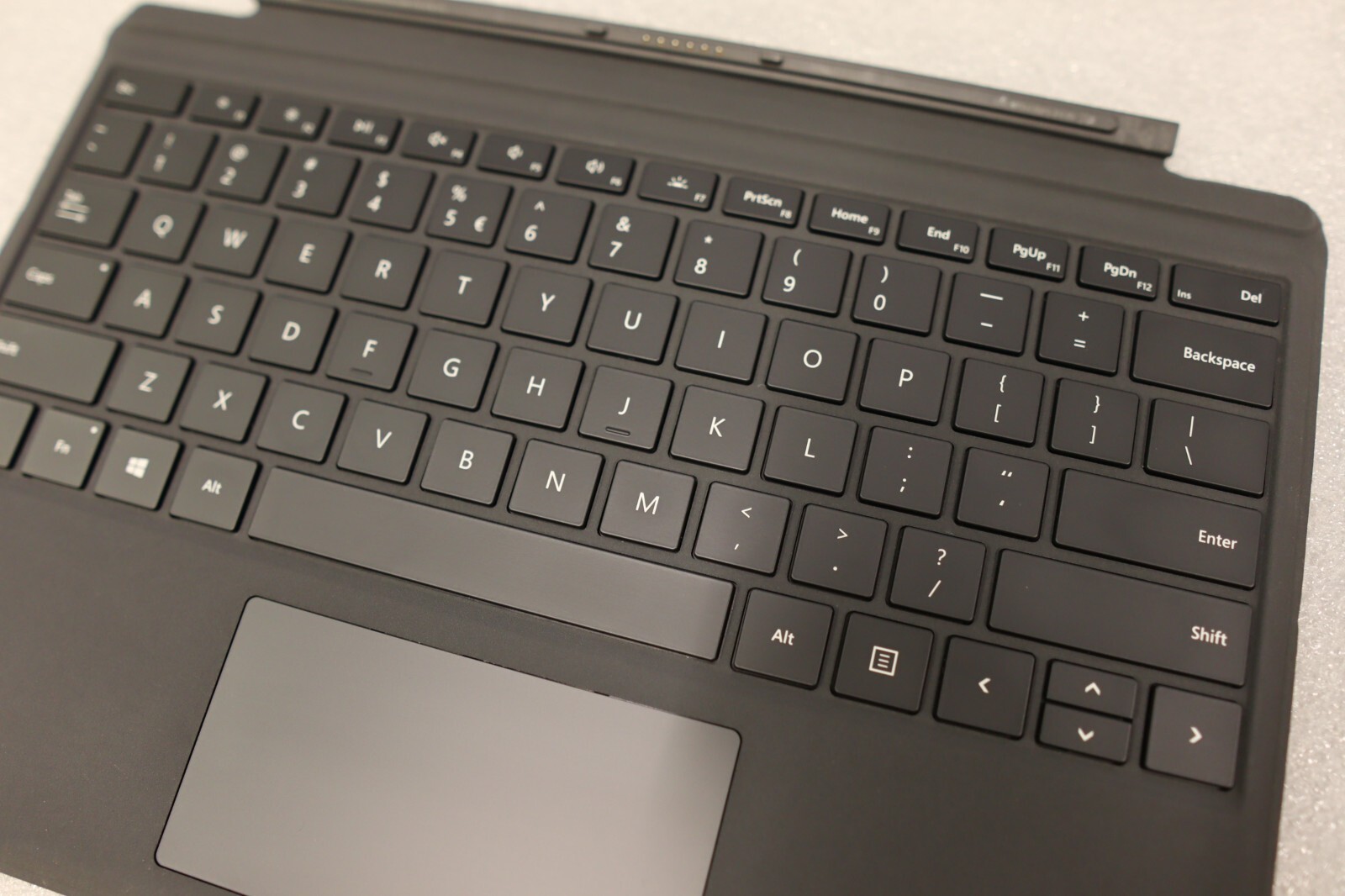 ENGLISH MICROSOFT SURFACE PRO 6-7 SIGNATURE TYPE COVER BACKLIGHT KEYBOARD