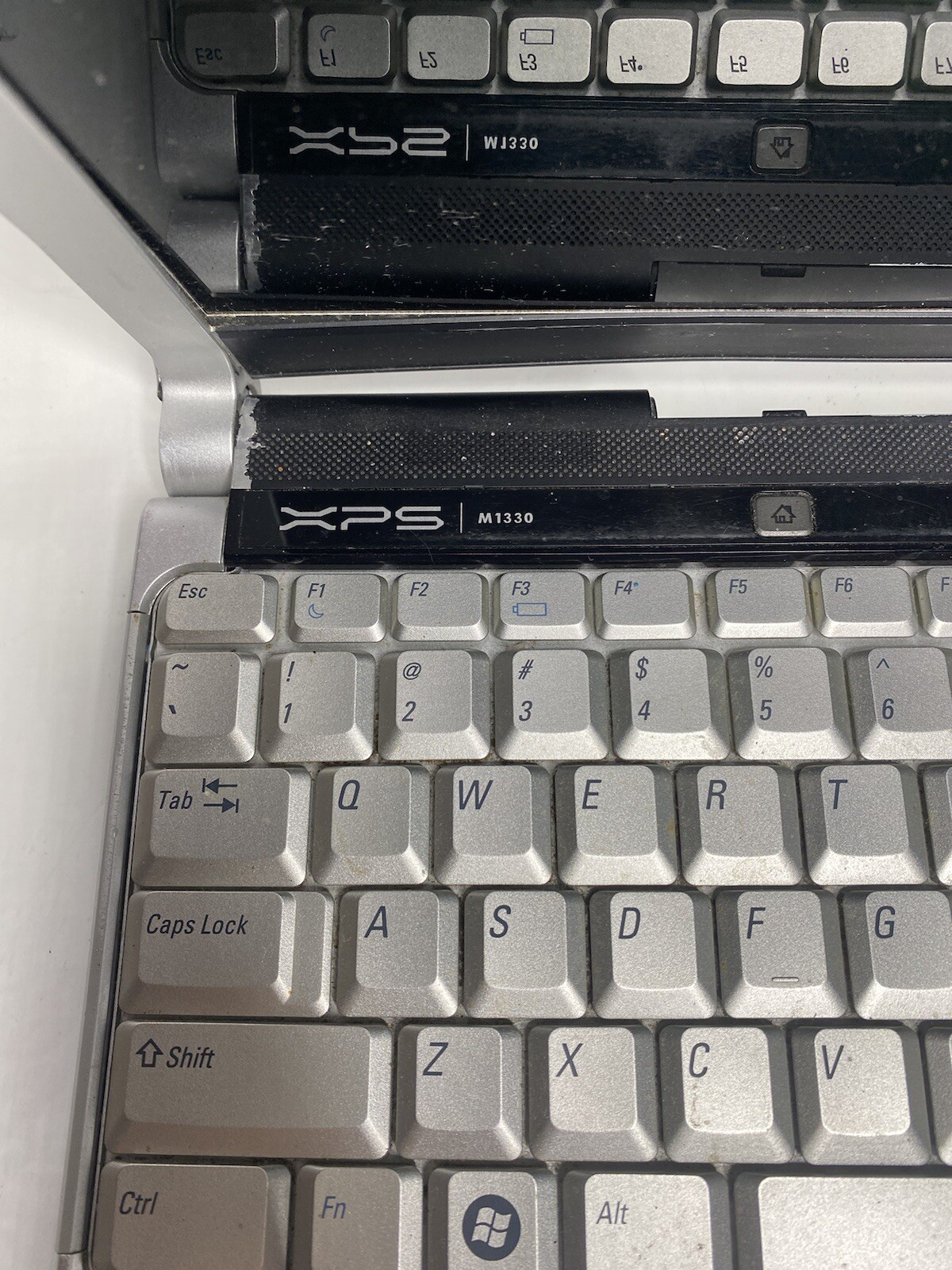 Dell XPS M1330 Core 2 Duo 2GHz No HDD boot to bios