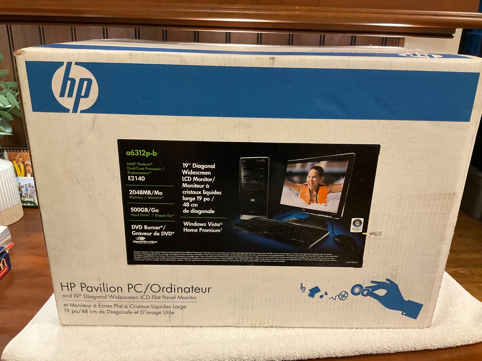 HP Pavilion a6312p-b Desktop PC Bundle BRAND NEW In Box 19″ Widescreen LCD Vista