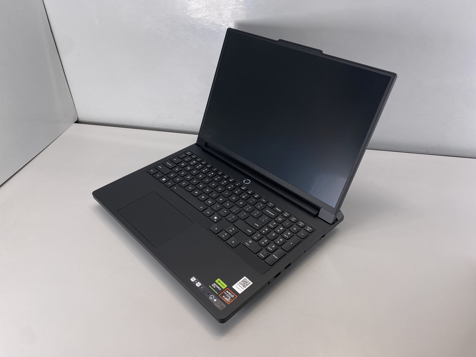 Lenovo Laptop Legion Pro 7 16AFR10H 16″ AMD Ryzen 9 9955HX3D 1TB RTX 5080