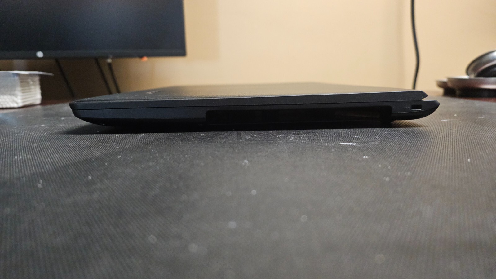 Lenovo Ideapad 110-151SK 15.6” Laptop Intel Pentium 4405U 6GB RAM 1TB HDD