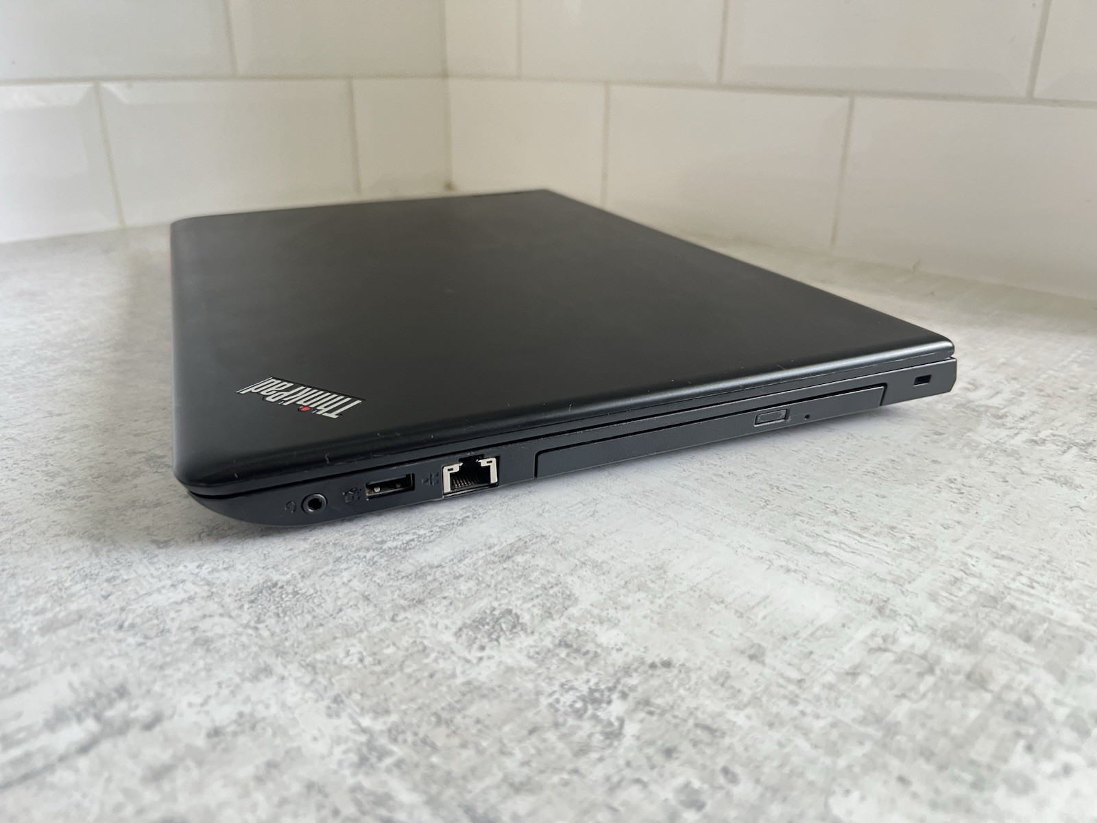 🔥 Lenovo ThinkPad E570 Intel Core i5-7200U 8GB/256GB SSD FHD Win 11 Office 21