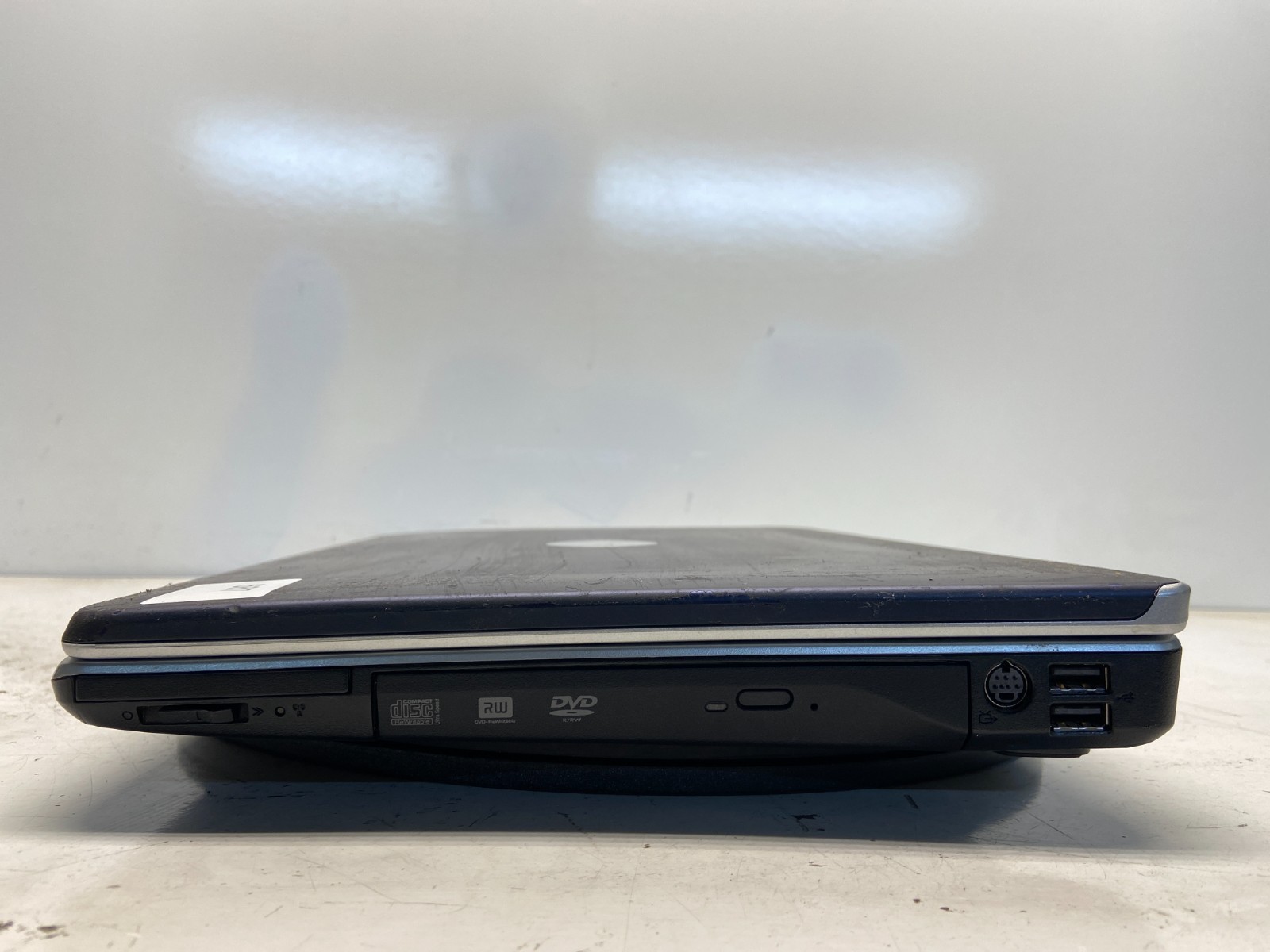 Dell Inspiron 1525 Intel Core 2 Duo 06FD 2GHz 512 MB NO HDD