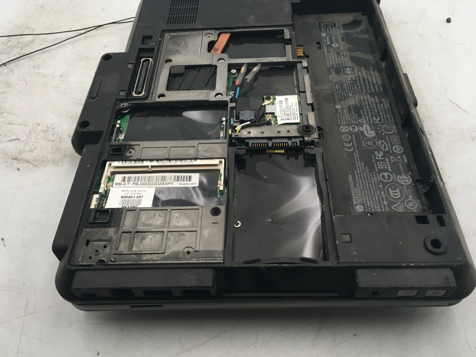 HP ELITEBOOK 2740P – FOR PARTS/BIOS LOCK – INTEL i5-540M – NO RAM – READ – BB