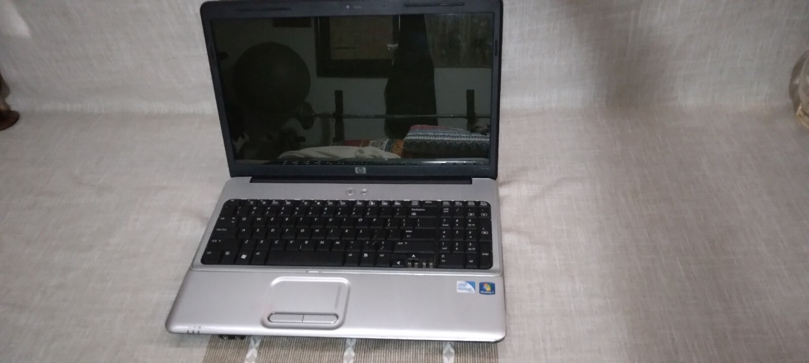 HP G60-553NR Laptop Intel Pentium Dual-Core T4300, with battery, parts only