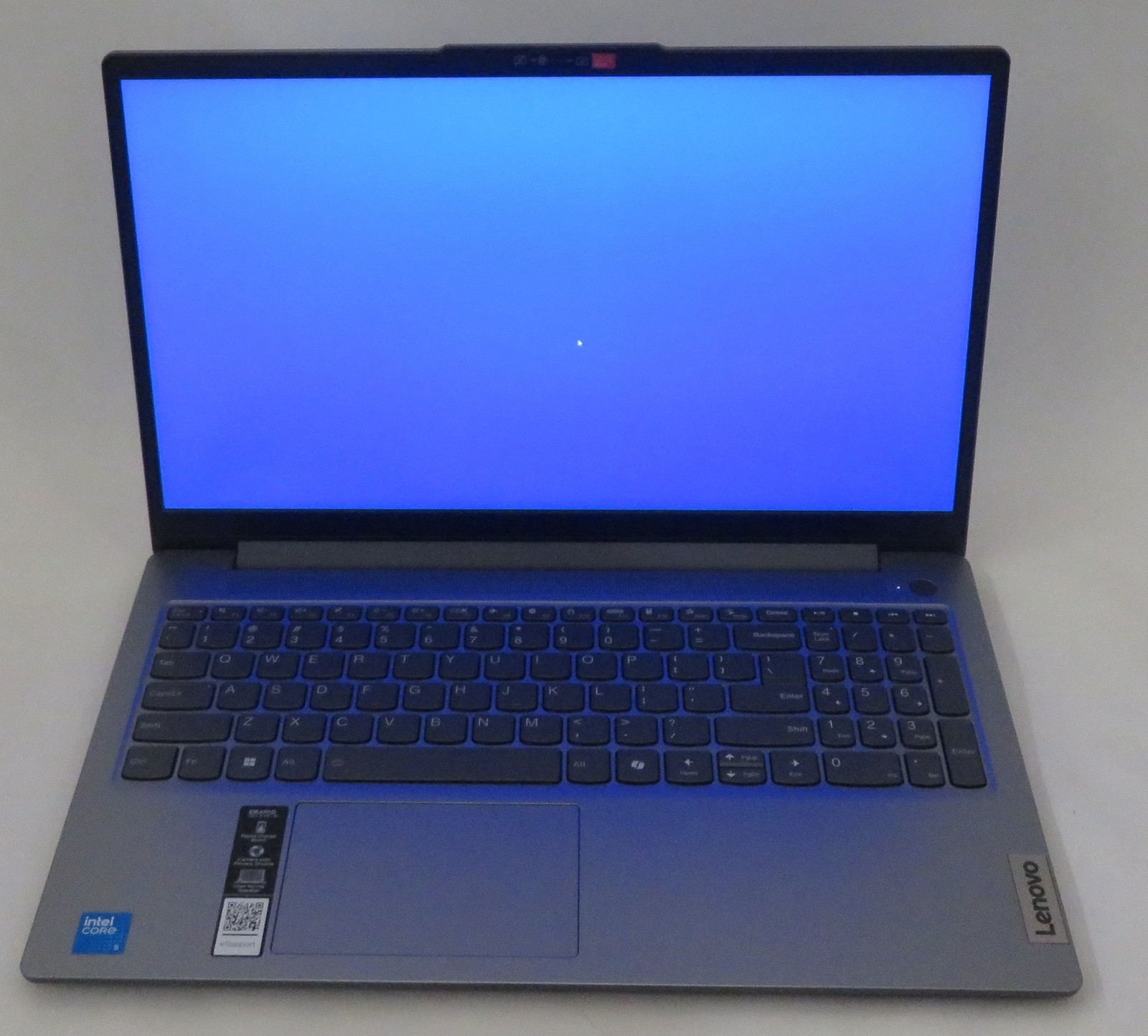 Lenovo IdeaPad Slim 3 15IRU9 CORE 5 120U 1.4GHz 8GB RAM 256GB Win11 H