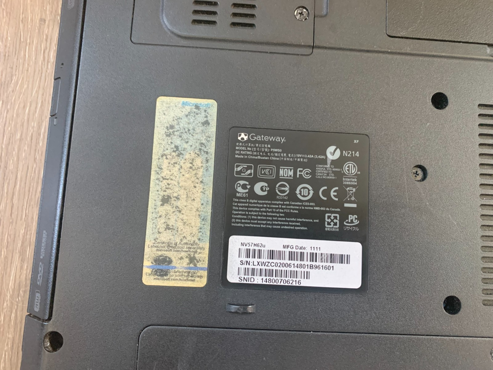 Gateway NV57H62u 15.6″ Intel Pentium B960 2.20GHz 4GB 320GB HDD Win 7 Home