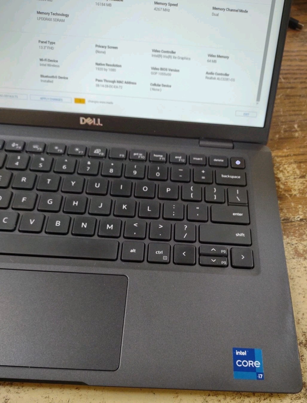 Dell Latitude 7320 13.3 FHD W/ i7-1165G7, 16GB, 256GB, Touch Laptop