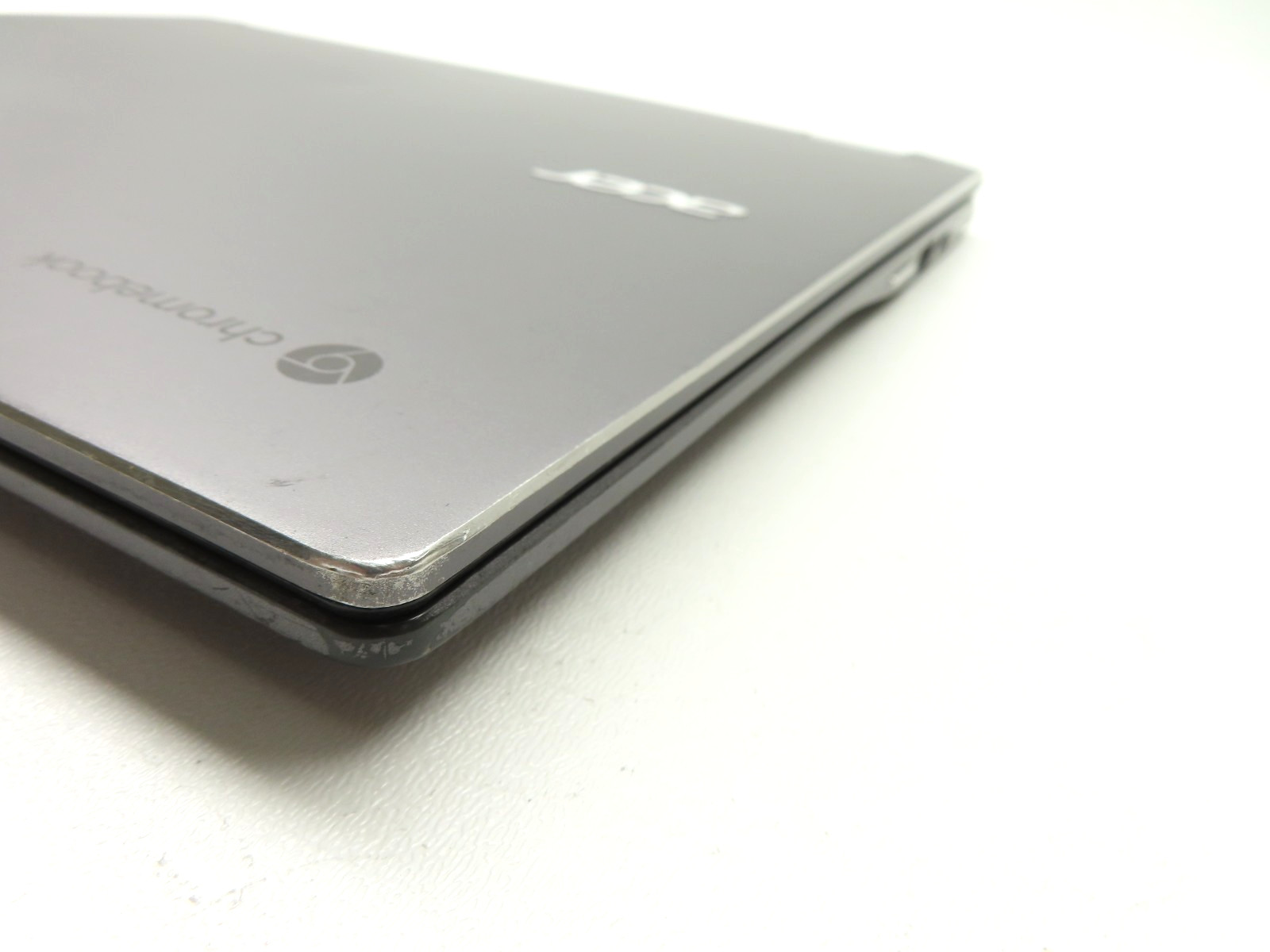 Acer Chromebook Spin 713 CP713-2W 13.5″ Intel i5-10210U 8GB RAM 128GB SSD