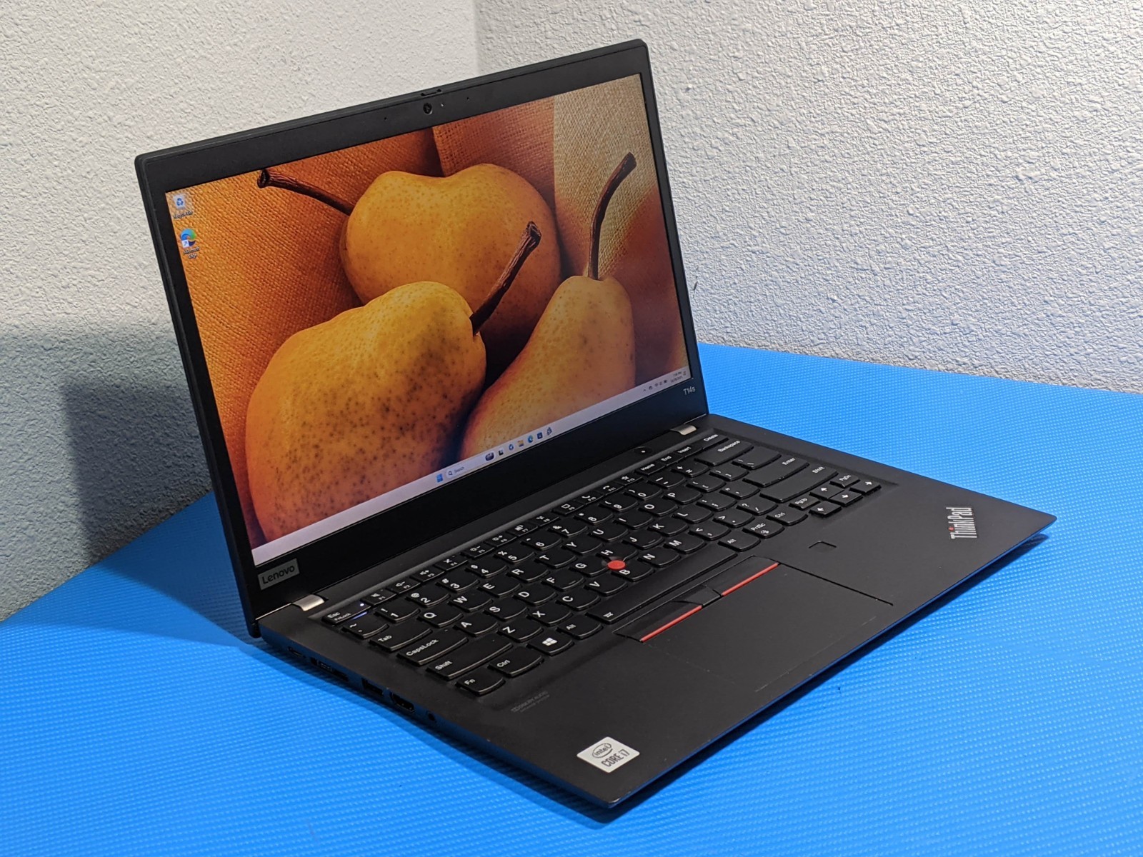 Lenovo ThinkPad T14s Gen 1 14″ FHD i7-10510U 1.8GHz 16GB 512GB SSD W11P +Charger