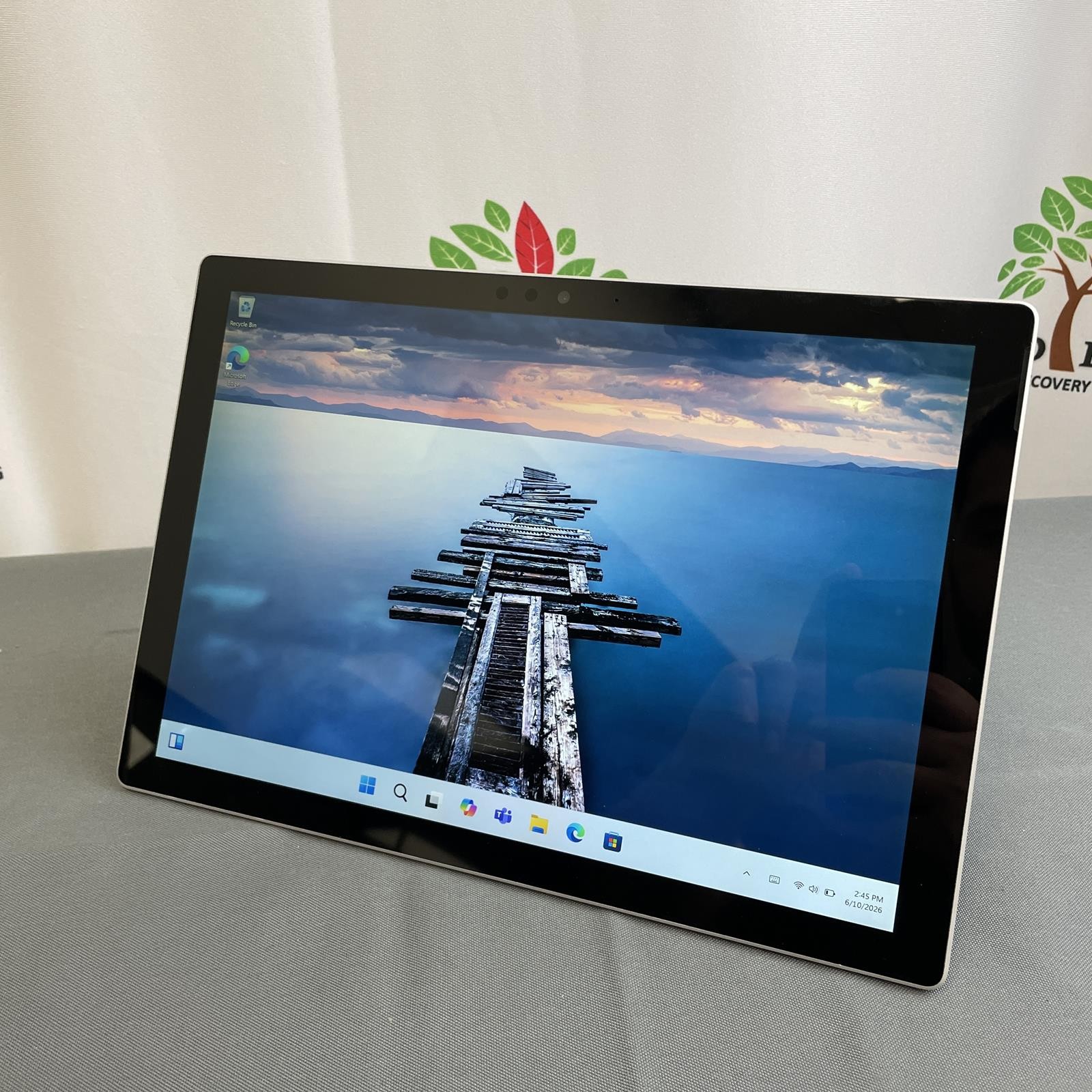 Microsoft Surface Pro 1807 12.3 in, Core i5-7300U, 8GB, 256GB NVMe, LTE (READ)