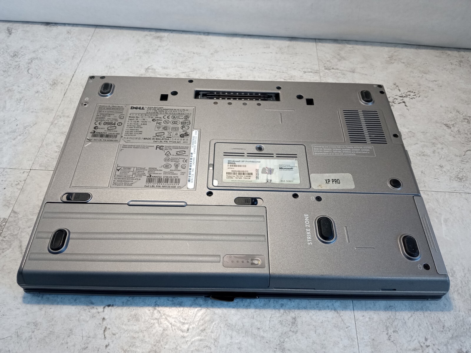 Dell Latitude 14″ Vintage Laptop -Intel CPU 2GB RAM 80GB HDD Windows XP WiFi -RR