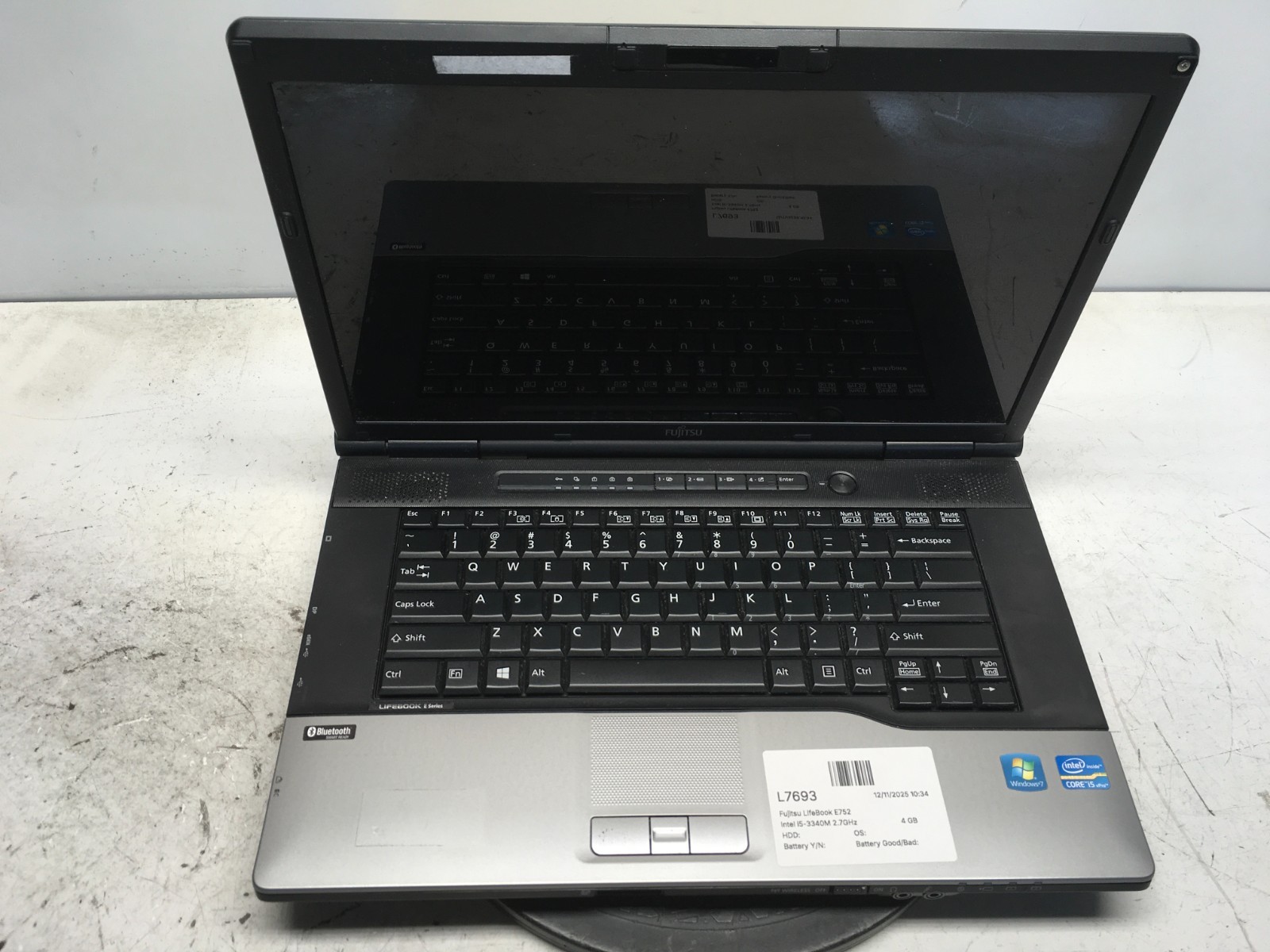 Fujitsu LifeBook E752 Intel i5-3340M 2.7GHz 4 GB NO HDD – READ