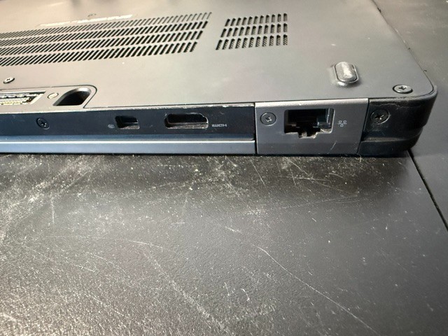 Dell Latitude E7470 i5-6300U 256GB SSD 8GB RAM (No Charger Included)