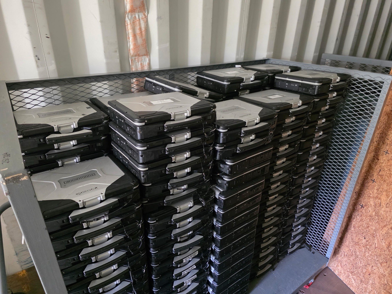 Lot of 175 X Panasonic ToughBook CF-31 Laptop Mk4 And Mk5 No caddy Or HD Read
