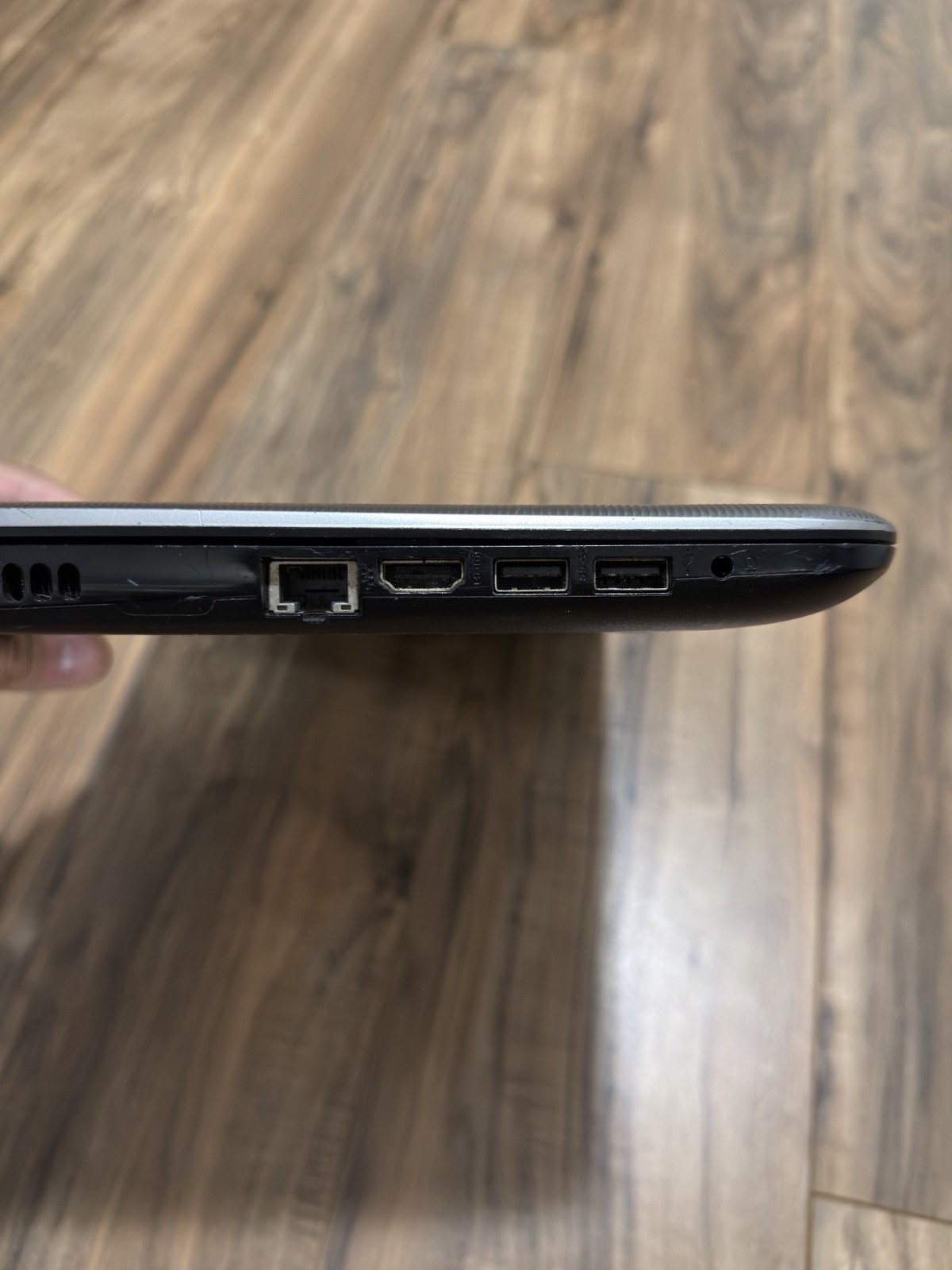 Broken For Parts HP 15-AY067NR Laptop Computer 15.6″ i5-6200U READ DESCRIPTION!!