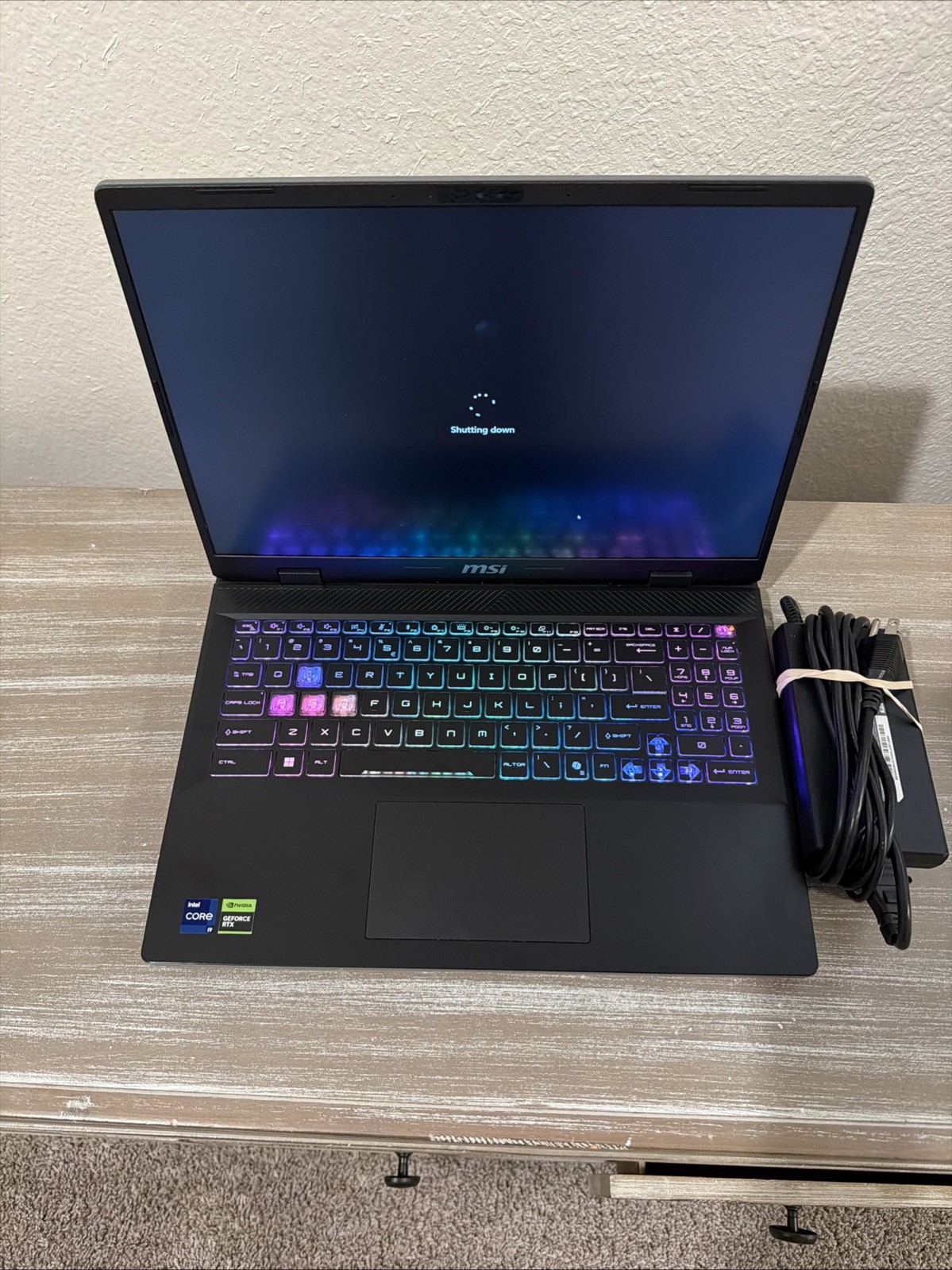 MSI Sword 16 HX 16 165Hz QHD 2.2 GHz i9-13980HX 32GB 1TB SSD RTX 4060 Window 11
