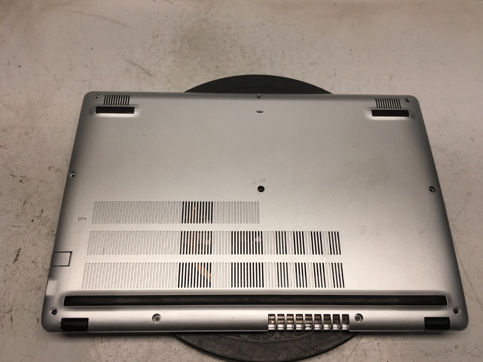Acer Aspire A515-43 AMD Ryzen 3 3200U 2.6GHz 4 GB NO HDD/Battery
