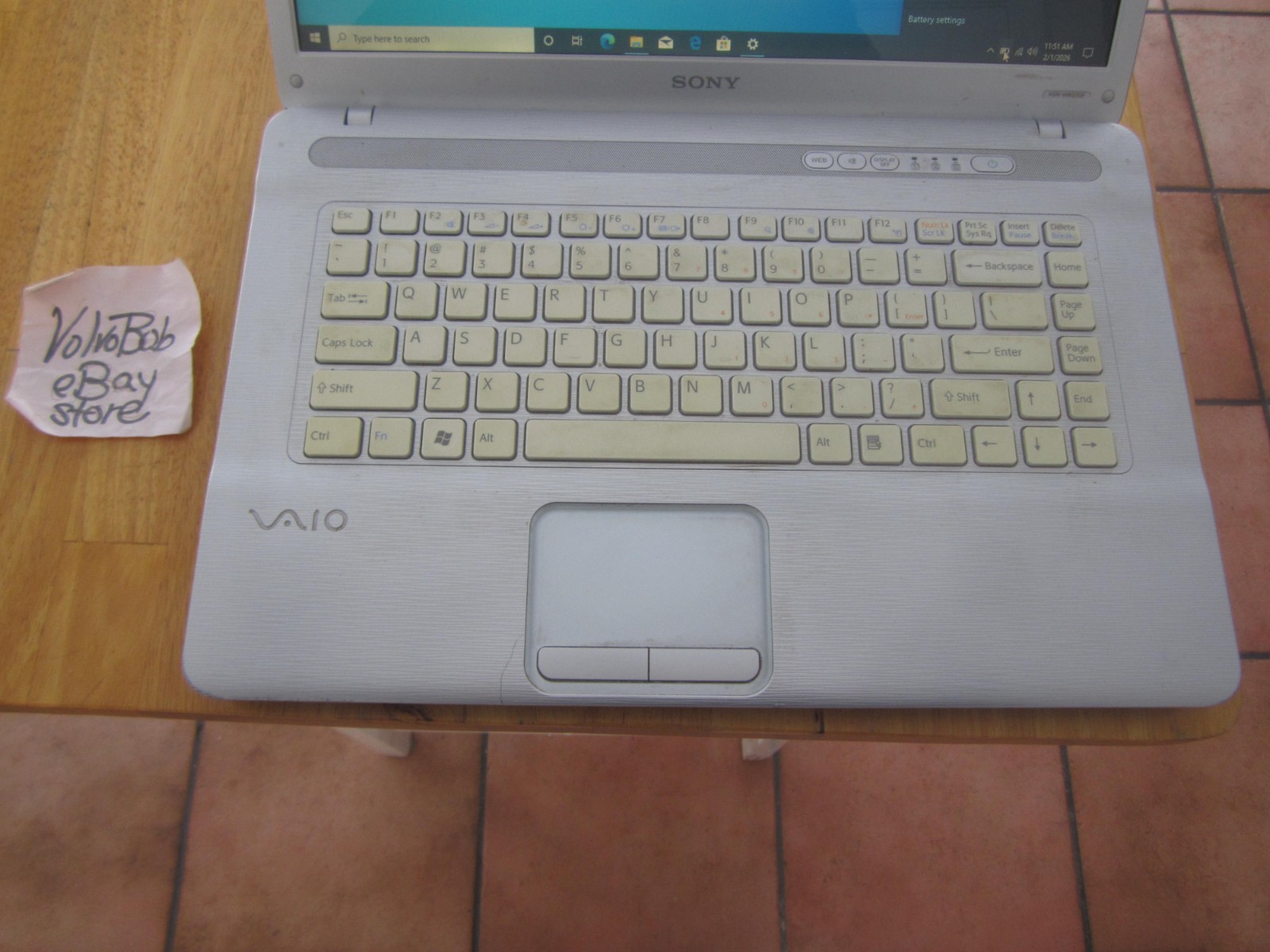 SONY VAIO PCG-7184L Laptop 2.2GHz 4GBRAM 120GBHD SCREEN INTACT NoPwrCord – WORKS