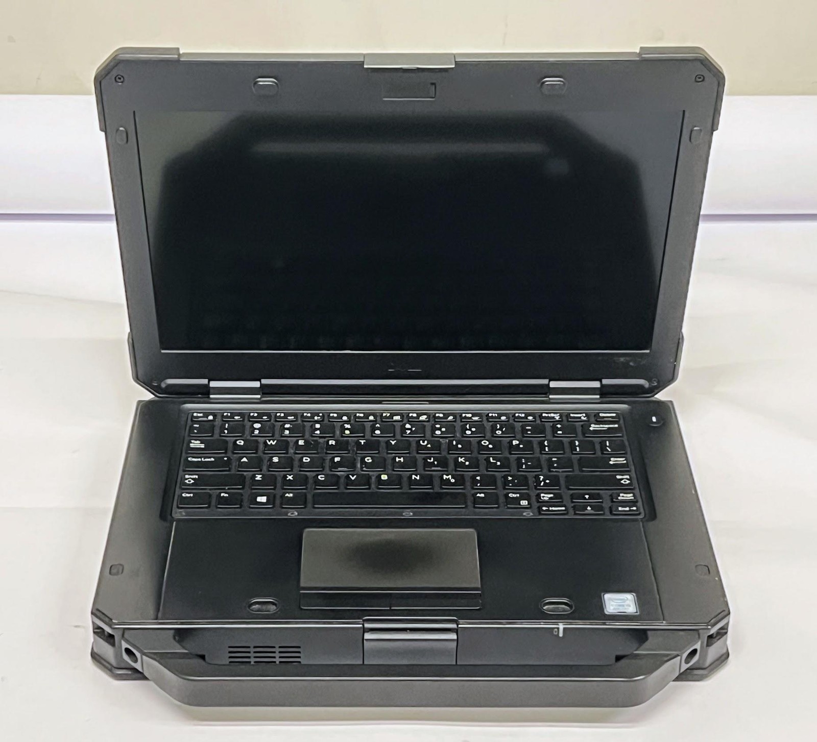 Dell Latitude 5424 Rugged – i5-8350U, 8GB RAM, 240GB SSD, Touchscreen, LTE #007
