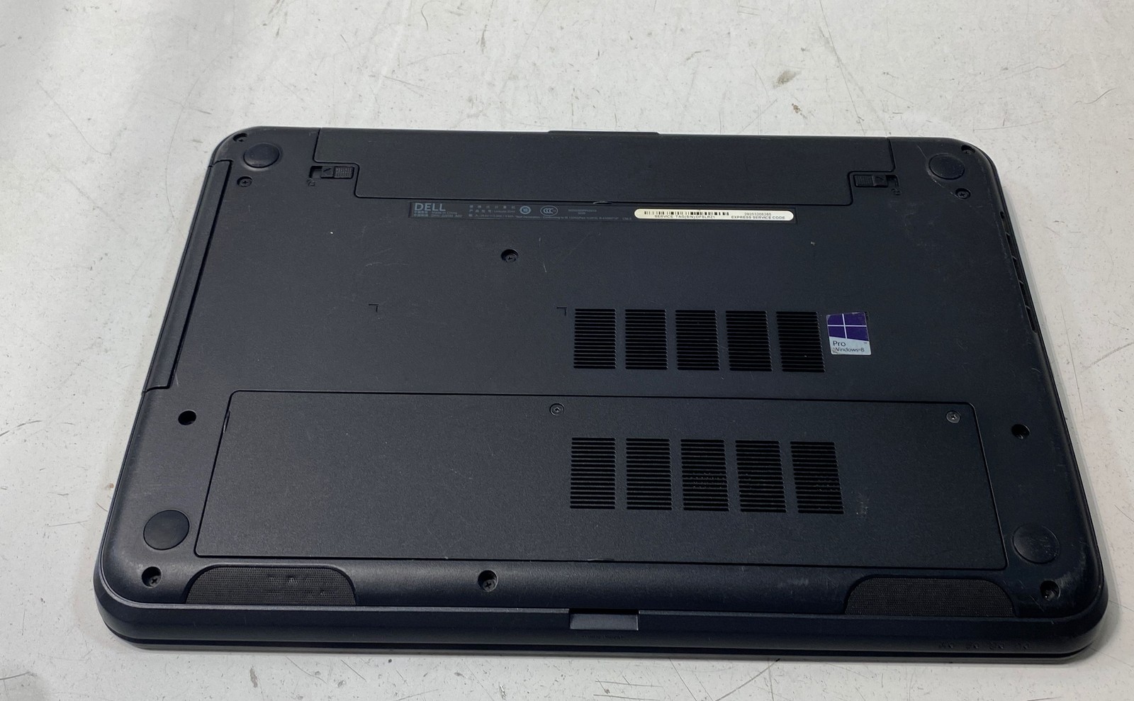 Dell Latitude 3540 Laptop 15.6″ Intel Core i3 Black No Storage