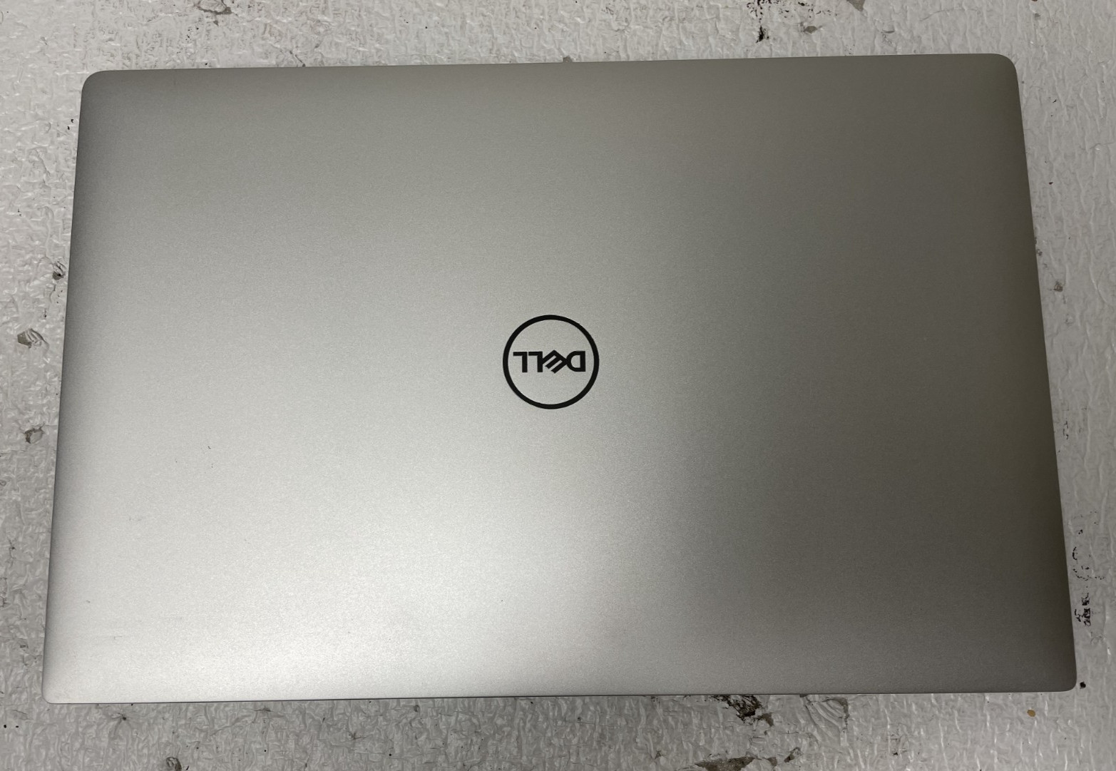 Dell XPS 15 9750 Intel i7-8750H @2.20 8GB RAM NO SSD Touchscreen Parts *READ