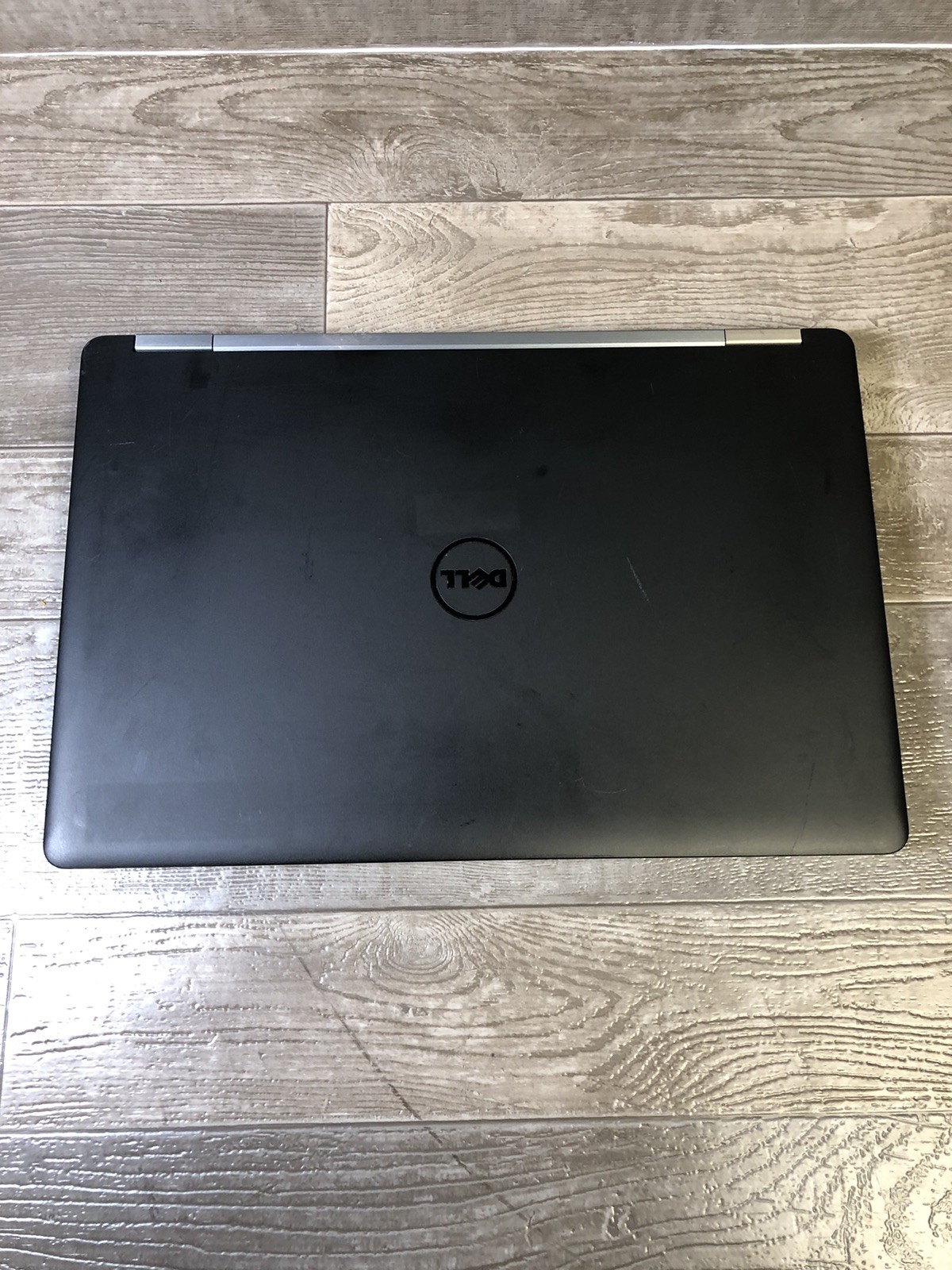 Dell Precision 3510 15.6″ Intel Core i7- 6820HQ 2.70GHz 32GB DDR4 LOCKED