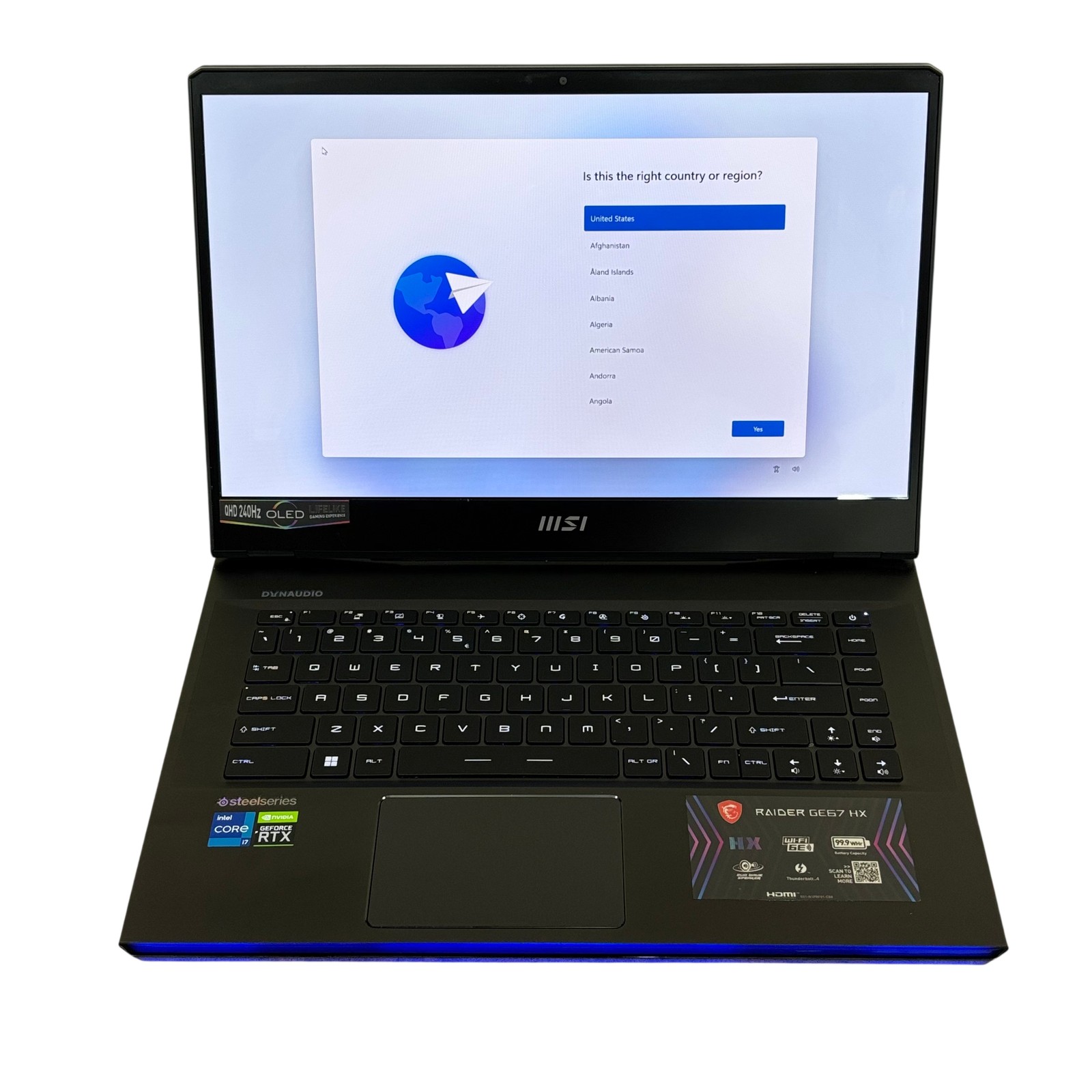 MSI Raider GE67HX Core i7-12800HX 2.0GHz RTX 3070 Ti 32GB RAM 1TB SSD 15.6″