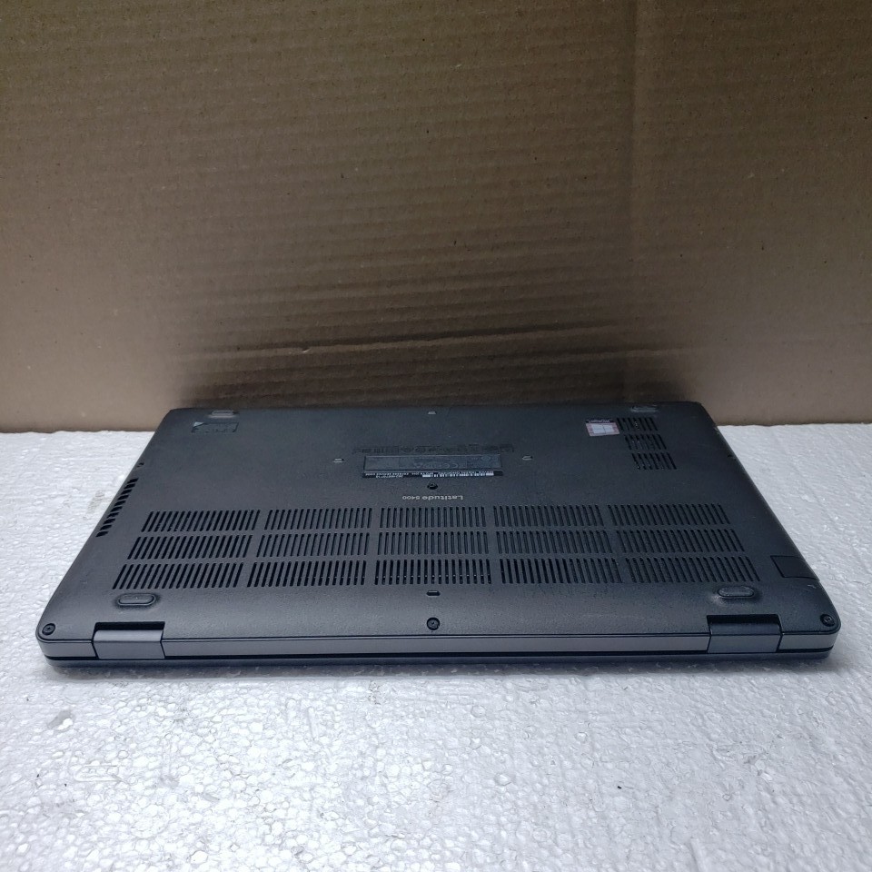 Dell Latitude 5400 14″ 1.6GHz i5-8365U 8GB 128GB SSD Win 11 Pro