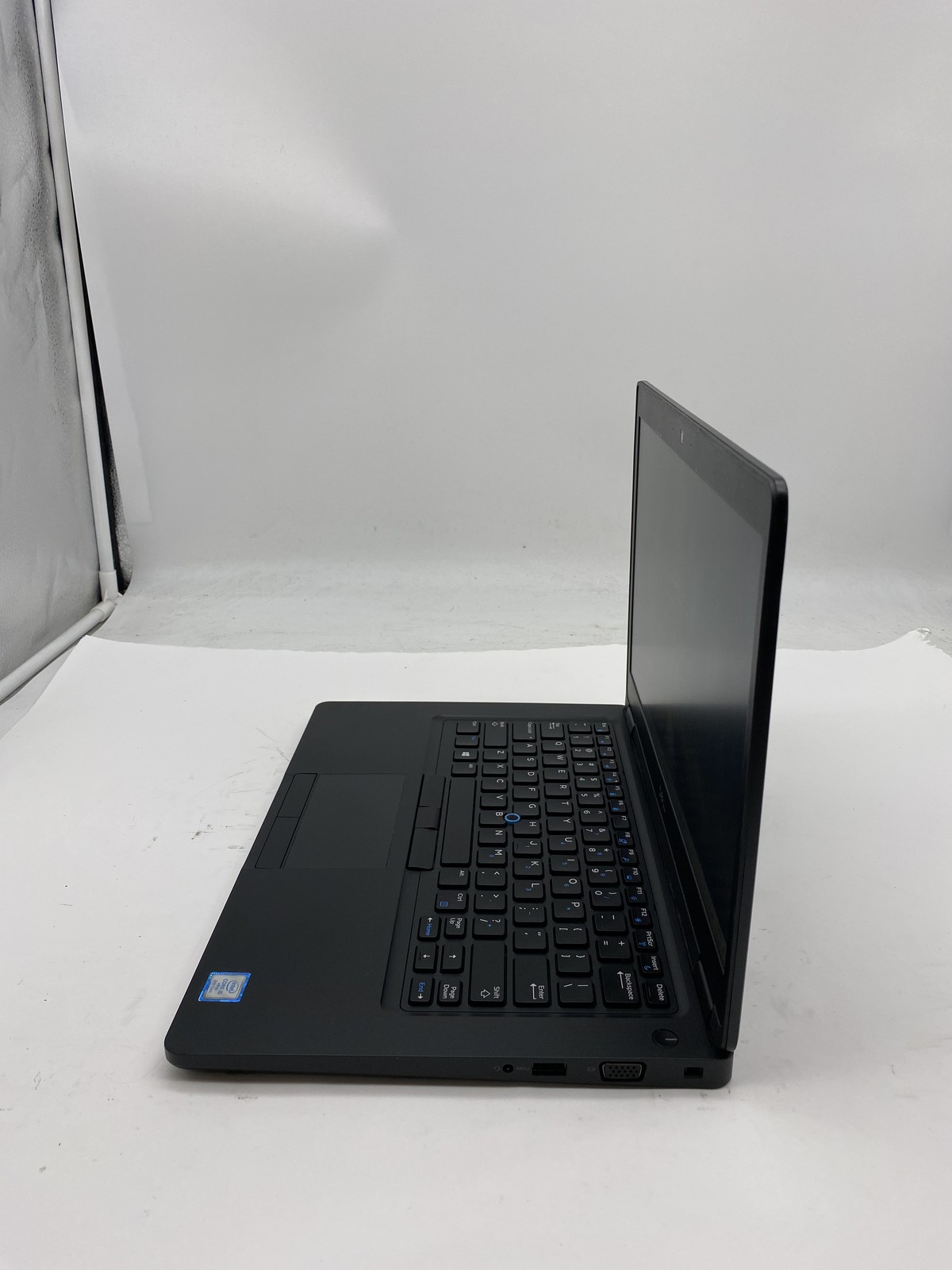Dell Latitude 5490 Laptop Intel Core i5 8350U 1.7GHz 8GB 256GB SSD W11P