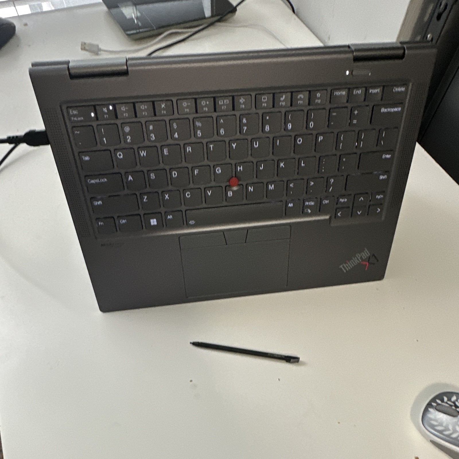 Lenovo ThinkPad X1 Yoga 14 in 2-in-1 Convertible Laptop Intel Core i5 Win 11