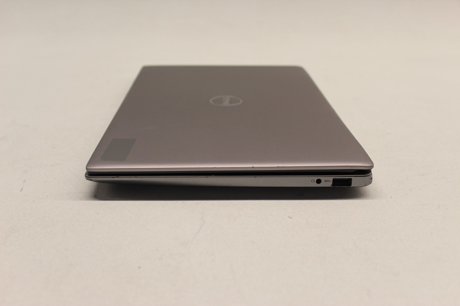 Dell Latitude 3301 I7-8565U 256GB NvME 8GB DDR4 Win11Pro- See Descrip