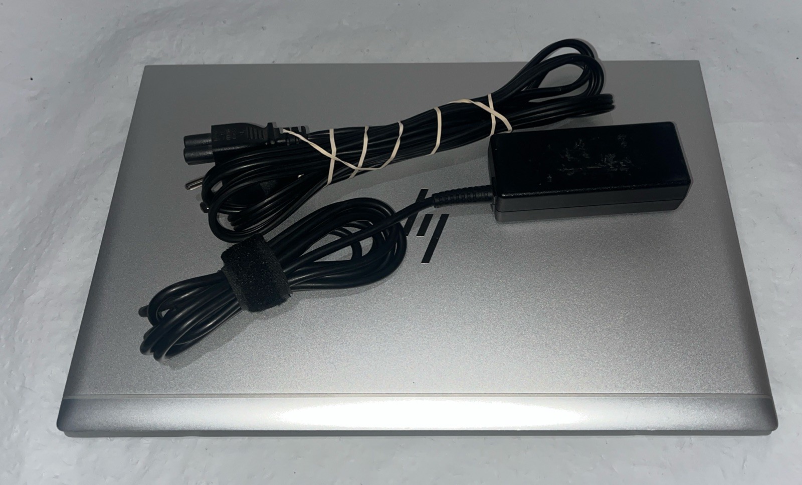 HP EliteBook 840 G8 14″ i5-1145G7@2.6GHz, 16GB RAM, 256GB M2, Win 11 Pro *READ*