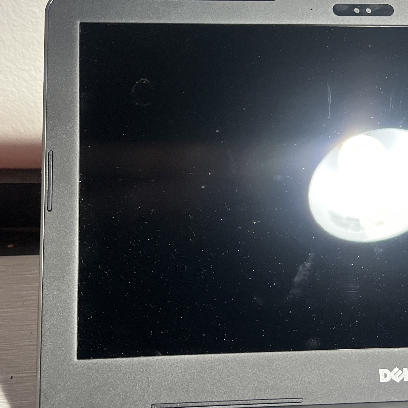 Dell Inspiron P66F Intel Core i5 7th Gen P66F001 15.6″ Laptop *FOR PARTS*
