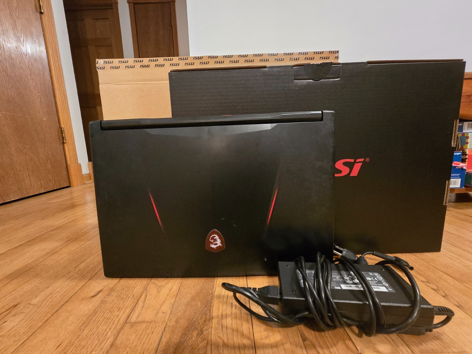 MSI GL73 9RCX 30 17.3″ Gaming Laptop, GTX 1050 Ti, 8 GB RAM, 256 GB SSD