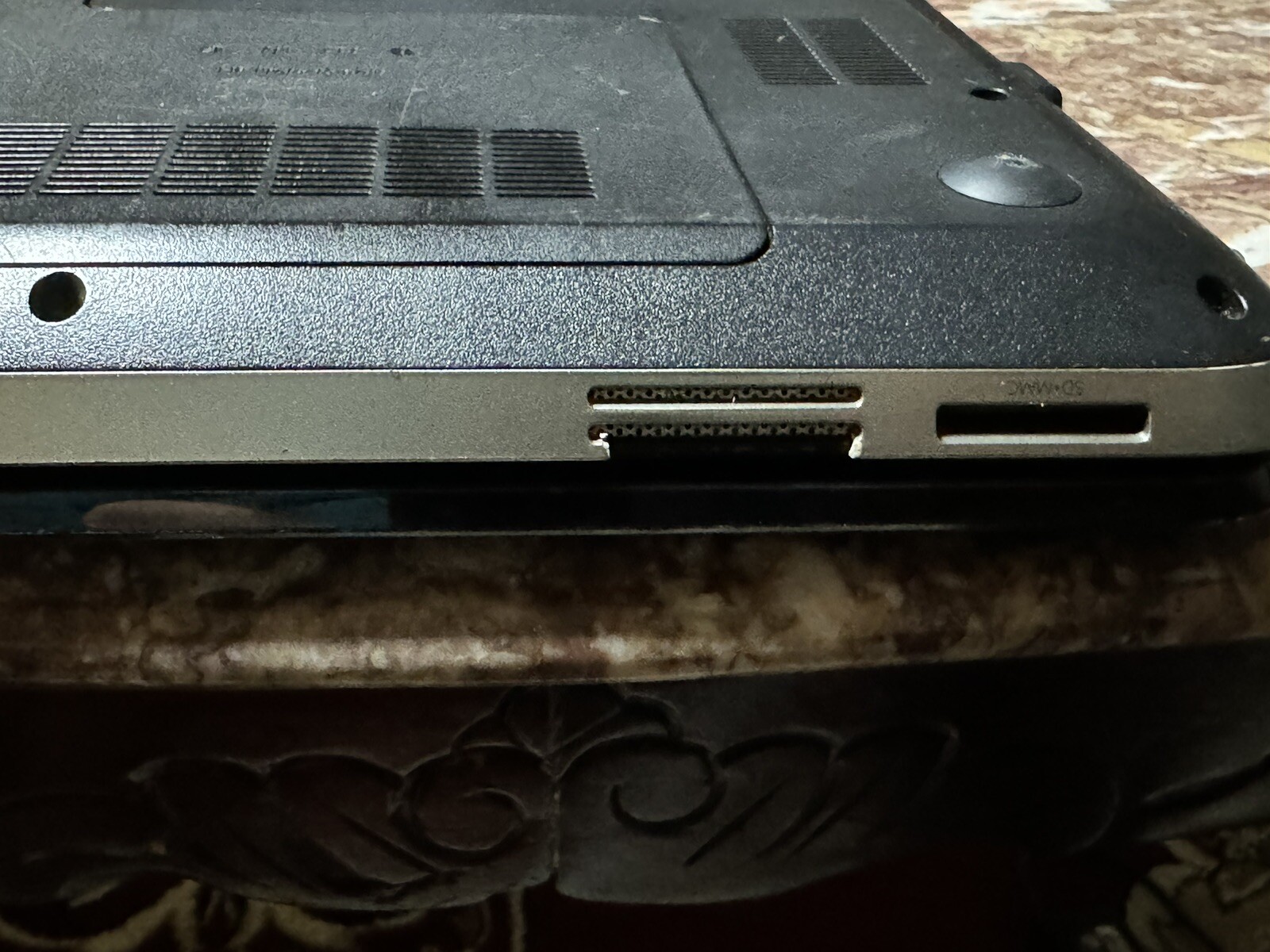 HP Pavilion dv6-6145dx / AMD A8-3500M @ 1.50GHz Works